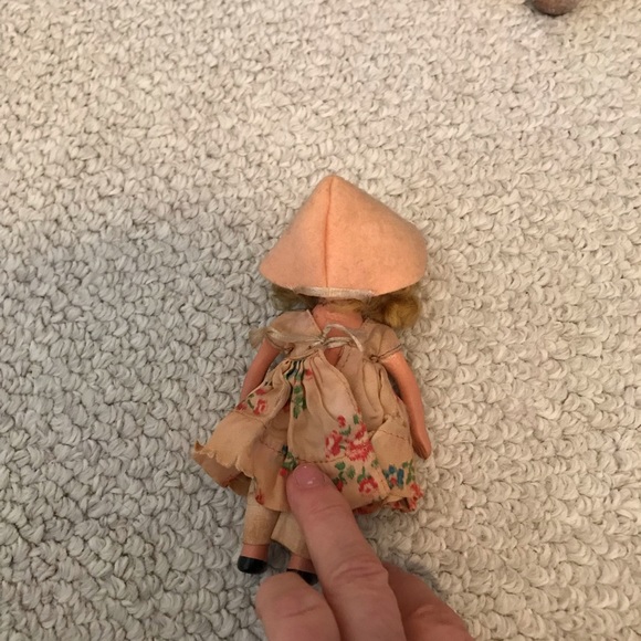 Vintage Story Book Doll 1940s found in trunk - Picture 4 of 7